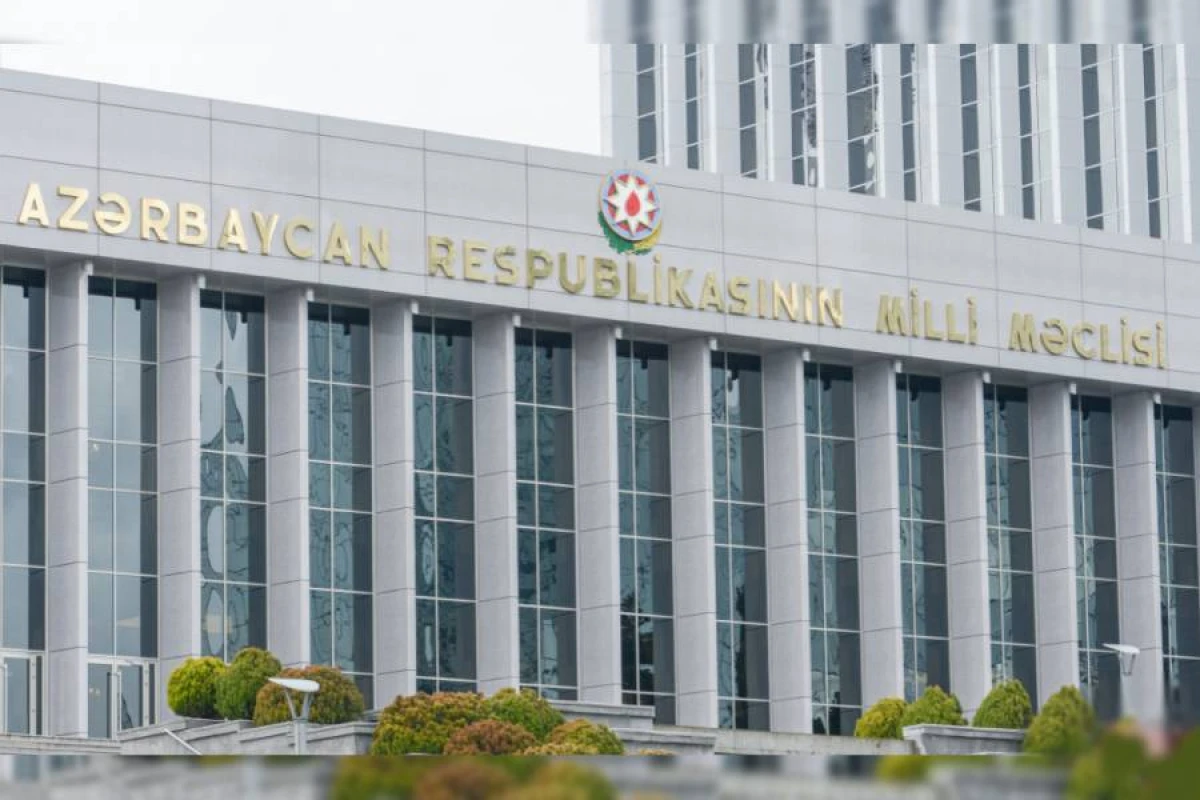 Milli Məclisin növbədənkənar sessiyası çərçivəsində [[xüsusi iclas keçiriləcək]]