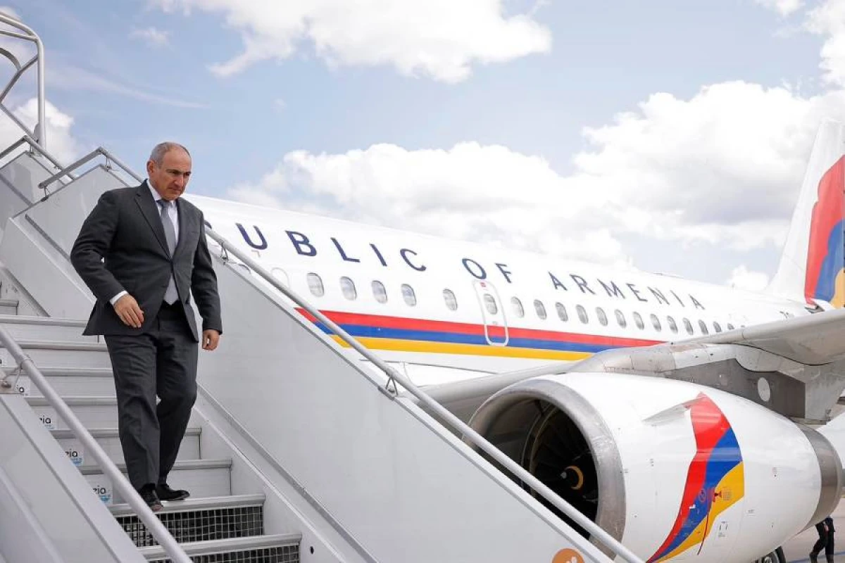 [[İLK DƏFƏ:]] Paşinyanın təyyarəsi Azərbaycan hava məkanında