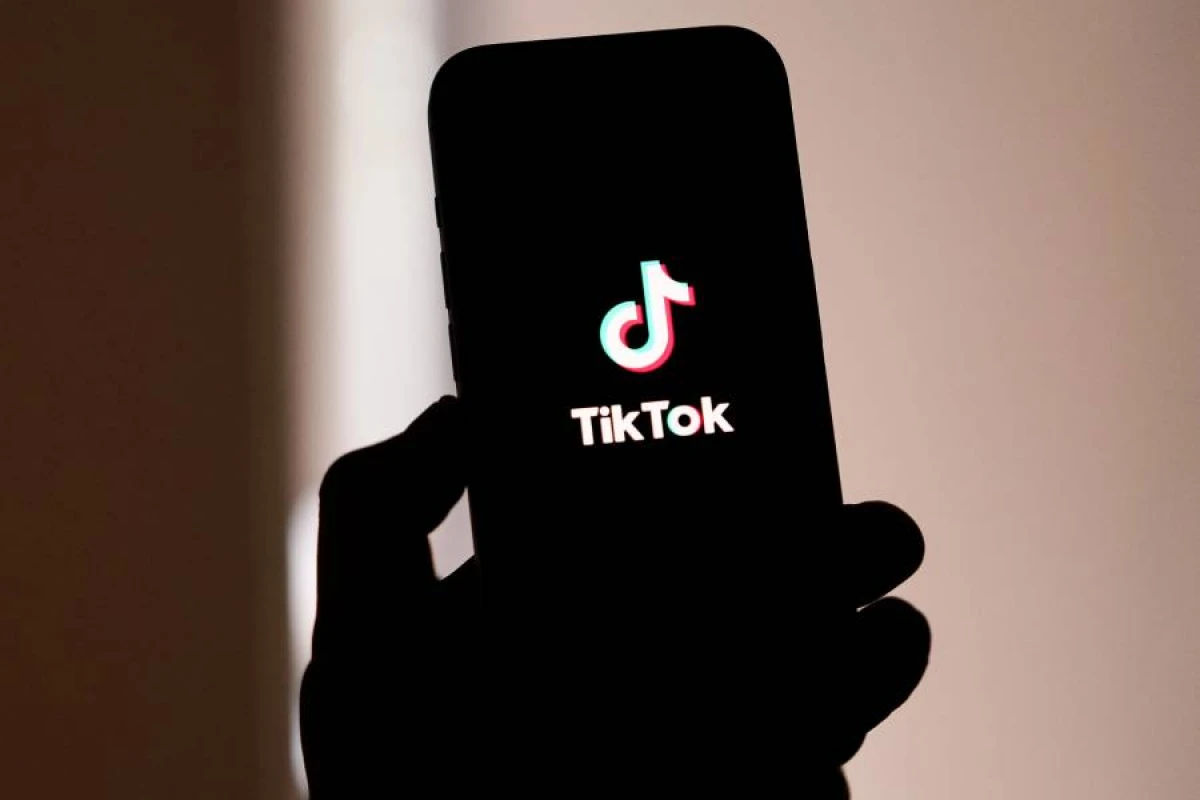 Fransalı siyasətçi “TikTok” barəsində [[cinayət işi qaldırdı]]