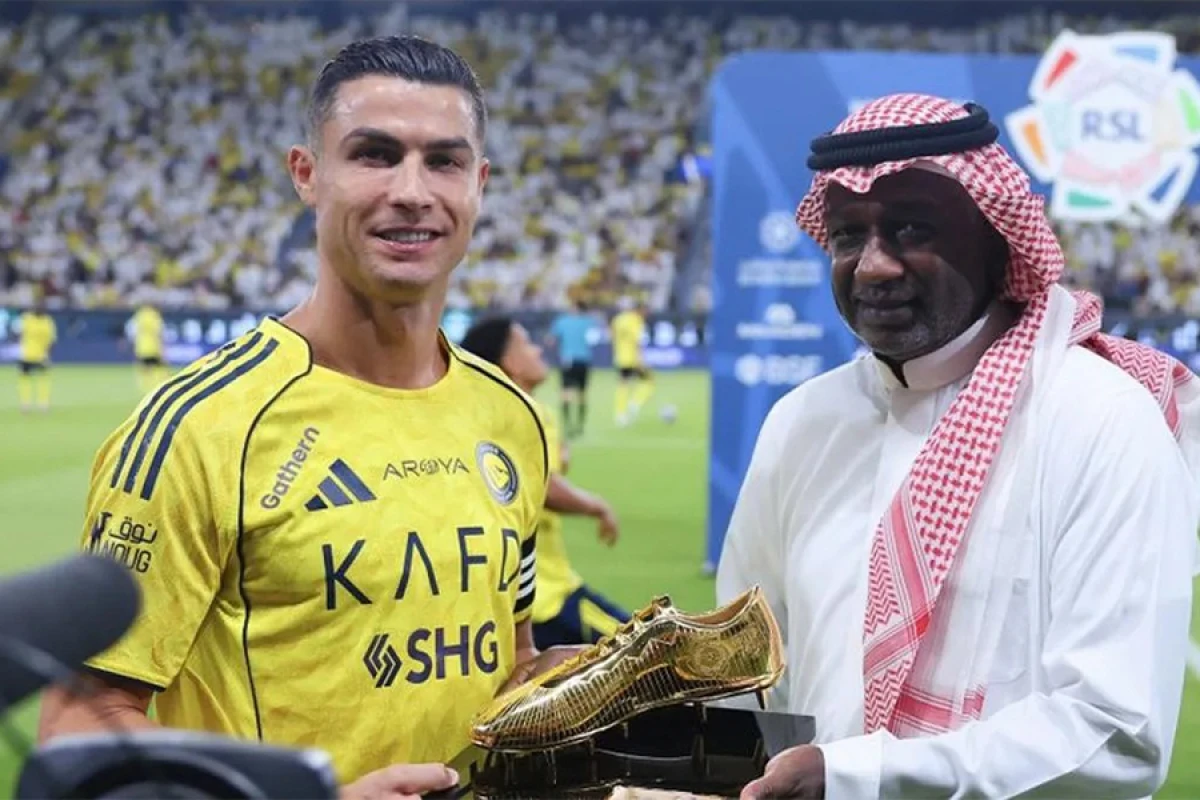 Kriştianu Ronaldu “Qızıl buts” mükafatına layiq görüldü