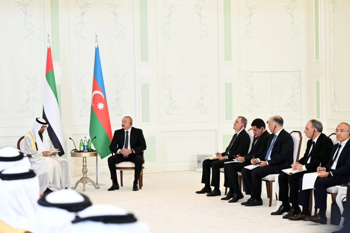 [[Prezident:]] Birləşmiş Ərəb Əmirlikləri ilə siyasi əlaqələrimiz çox uğurla inkişaf edir