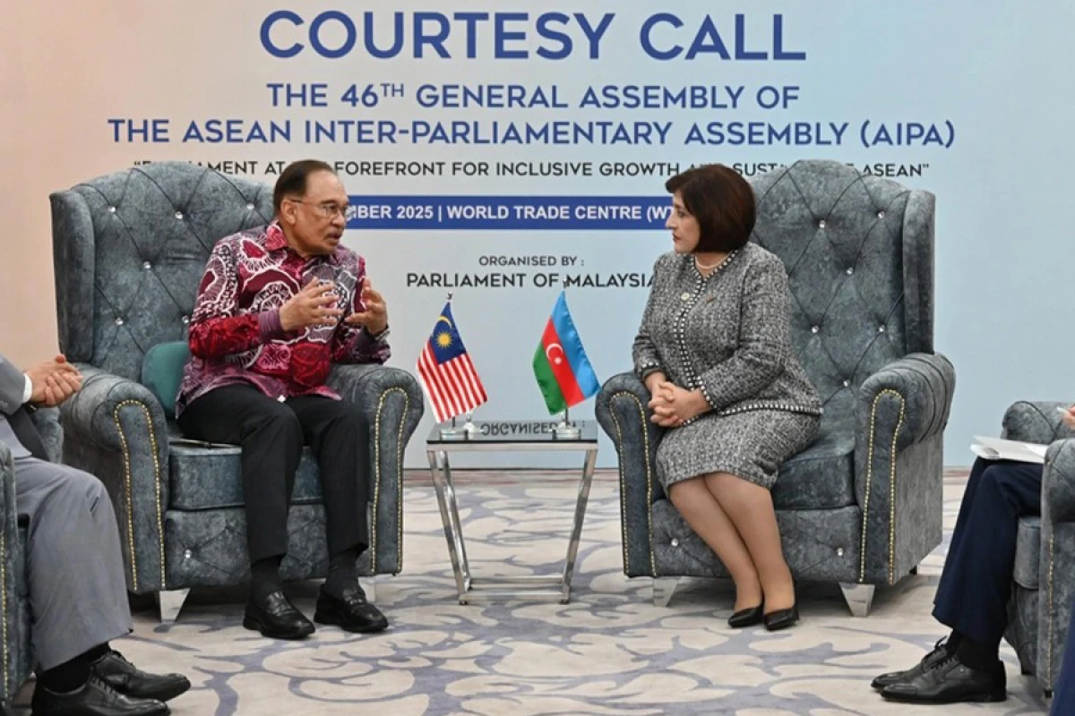 [[Sahibə Qafarova]] Malayziyanın Baş naziri ilə görüşdü