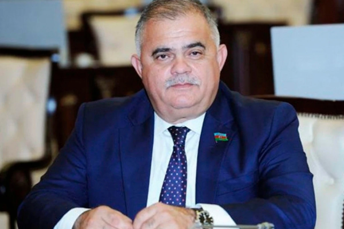 [[Deputat:]] "Azərbaycan Konstitusiyası dövrün tələblərinə cavab verir"
