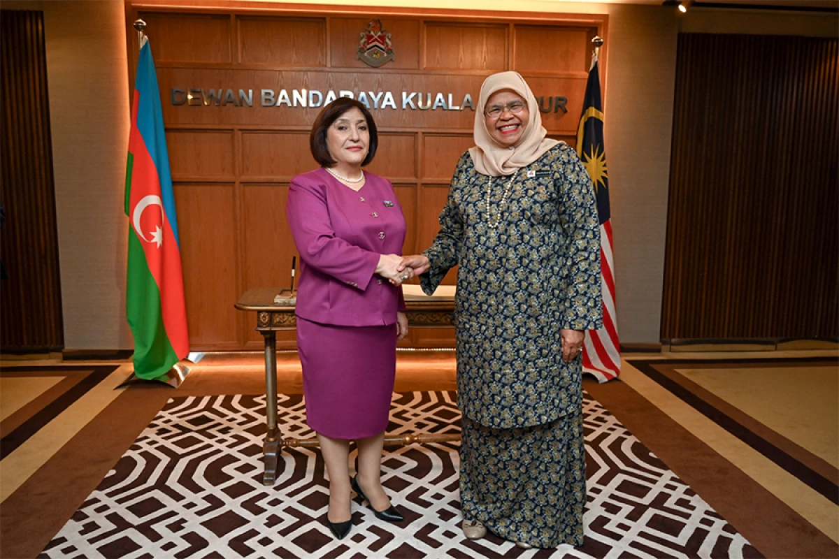 [[Sahibə Qafarova]] Maimuna Mohd Şərif ilə görüşdü