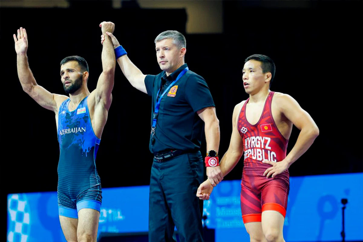 Azərbaycan güləşinin [[yeni rekordçusu]]