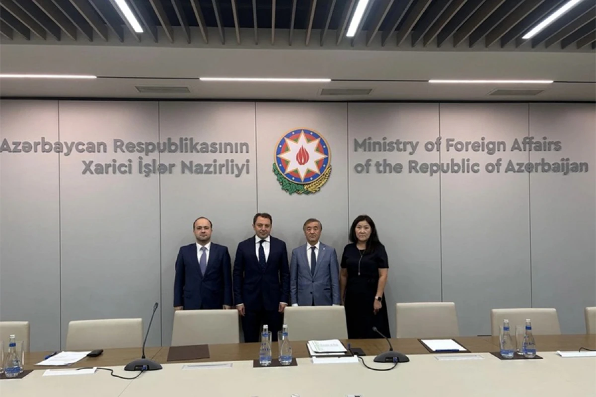 [[Elnur Məmmədov]] Monqolustanın səfiri ilə görüşdü