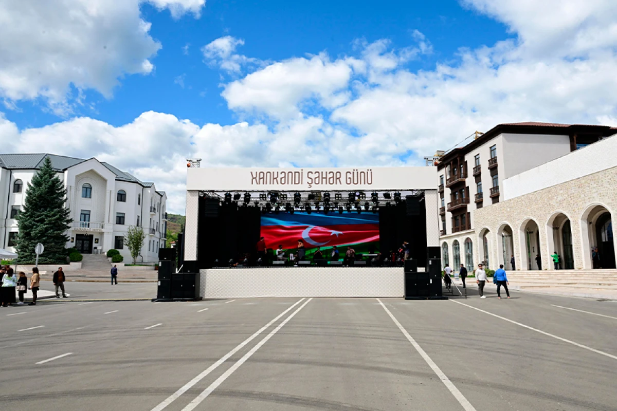 Xankəndidə Şəhər Günü [[təntənə ilə]] qeyd olunur