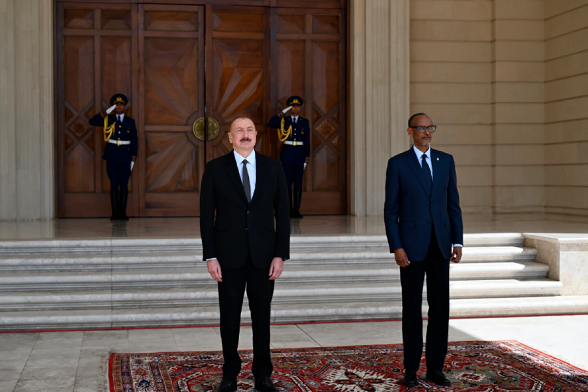 Ruanda Prezidentinin [[rəsmi qarşılanma mərasimi]] oldu