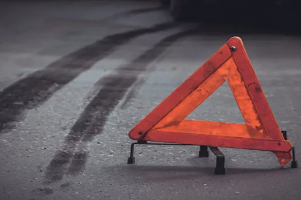 Biləsuvarda ağır qəzada [[motosikletçi öldü]]