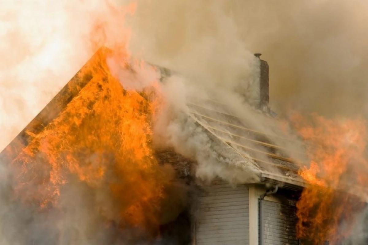 Xocalıda ildırım düşməsi nəticəsində 2 ev [[yandı]]