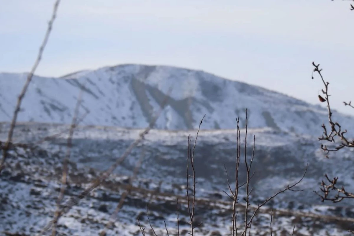 Naxçıvana [[qar yağır]]