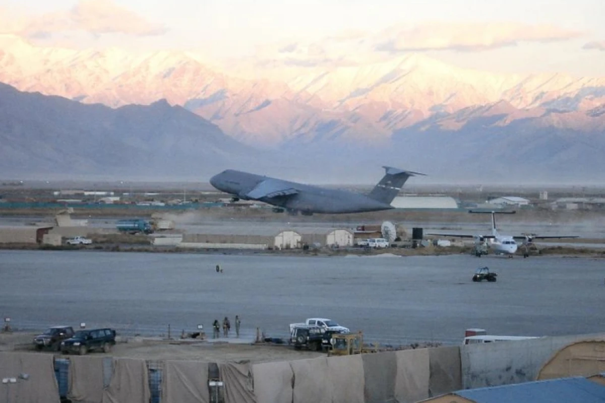 [[KİV:]] Əfqanıstanın "Baqram" aviabazasında partlayış oldu