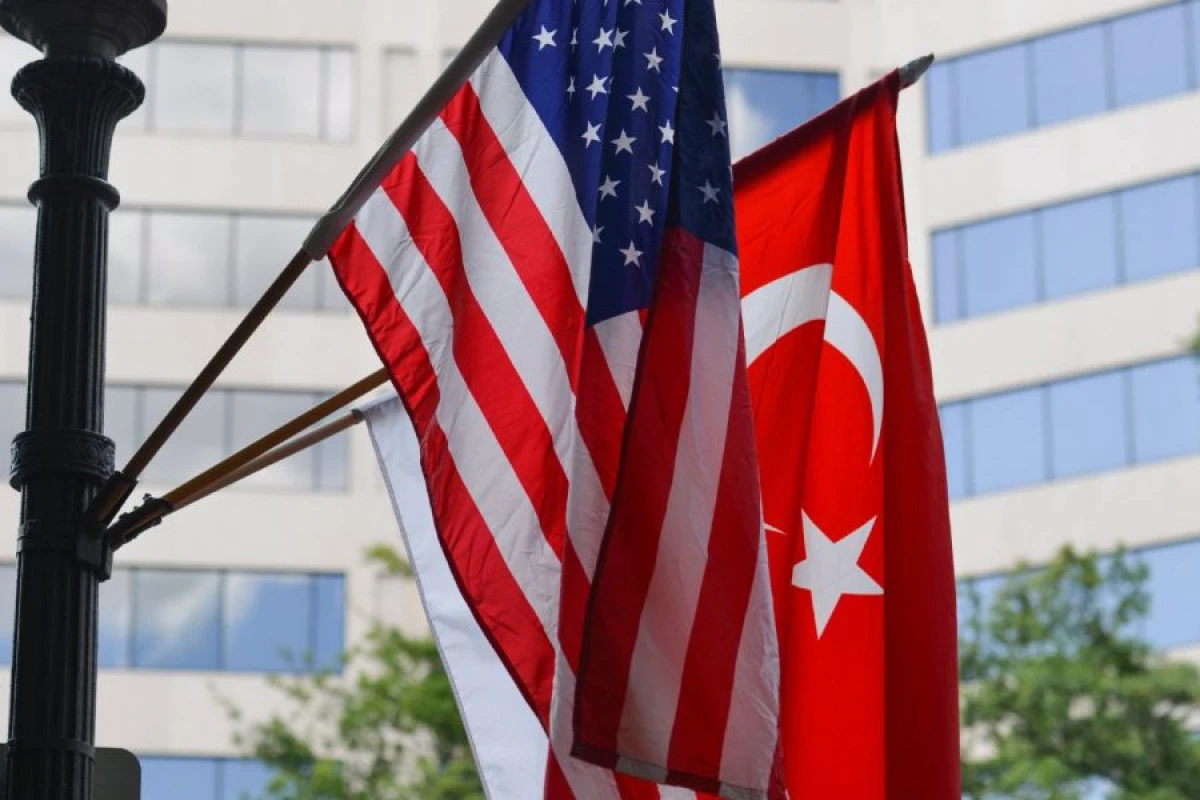 Türkiyə ABŞ mallarına tətbiq etdiyi rüsumları [[ləğv etdi]]