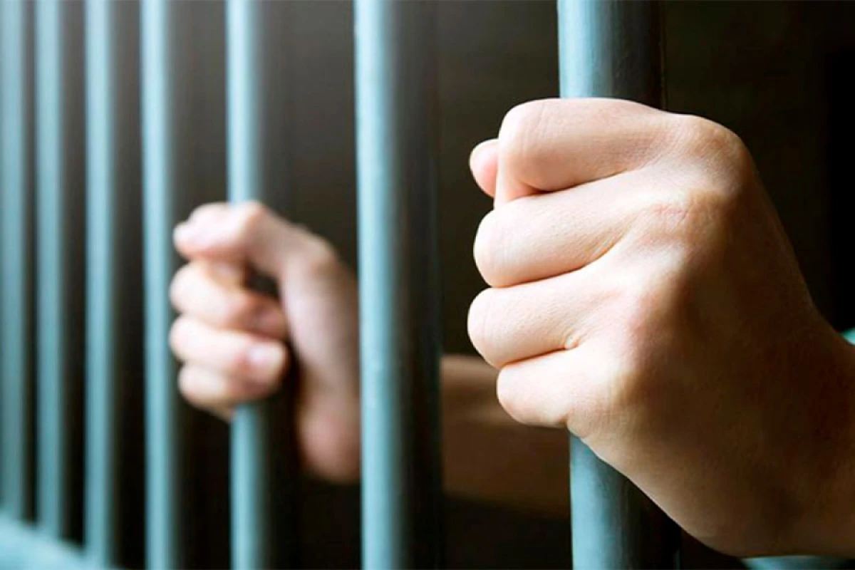 Cinayət törətməkdə şübhəli bilinən [[74 nəfər]] saxlanıldı