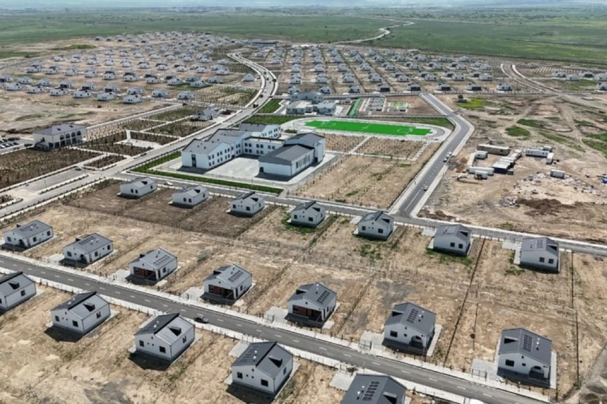 Növbəti köç karvanı [[Ağdərəyə çatdı]]