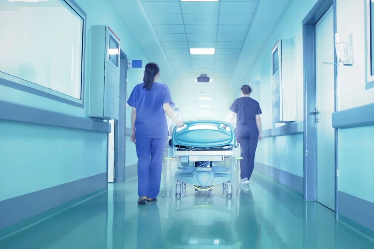 Samuxda minik avtomobili aşdı - [[4 nəfər xəsarət aldı]]