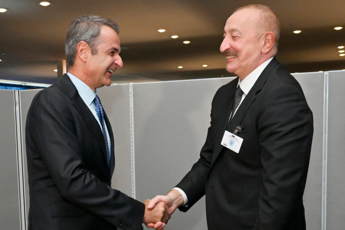 Azərbaycan Prezidenti İlham Əliyev BMT-nin Nyu-Yorkdakı mənzil-qərargahında [[Yunanıstanın Baş naziri ilə görüşdü]]