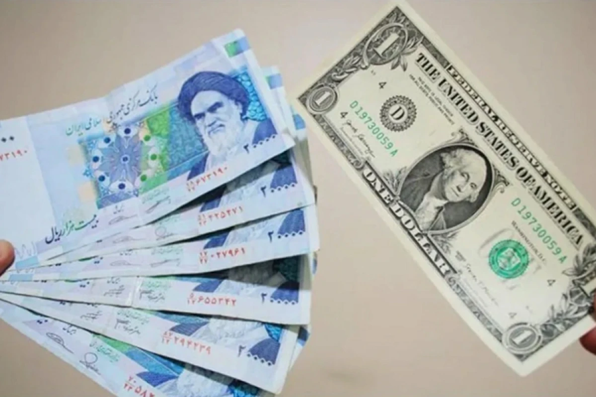 [[İranda]] dolların məzənnəsi rekord həddə yüksəldi