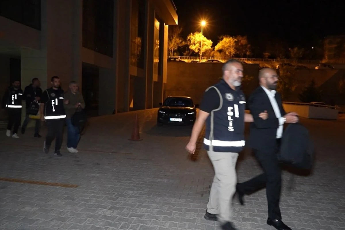 Türkiyədə bələdiyyə sədri [[həbs olundu]]