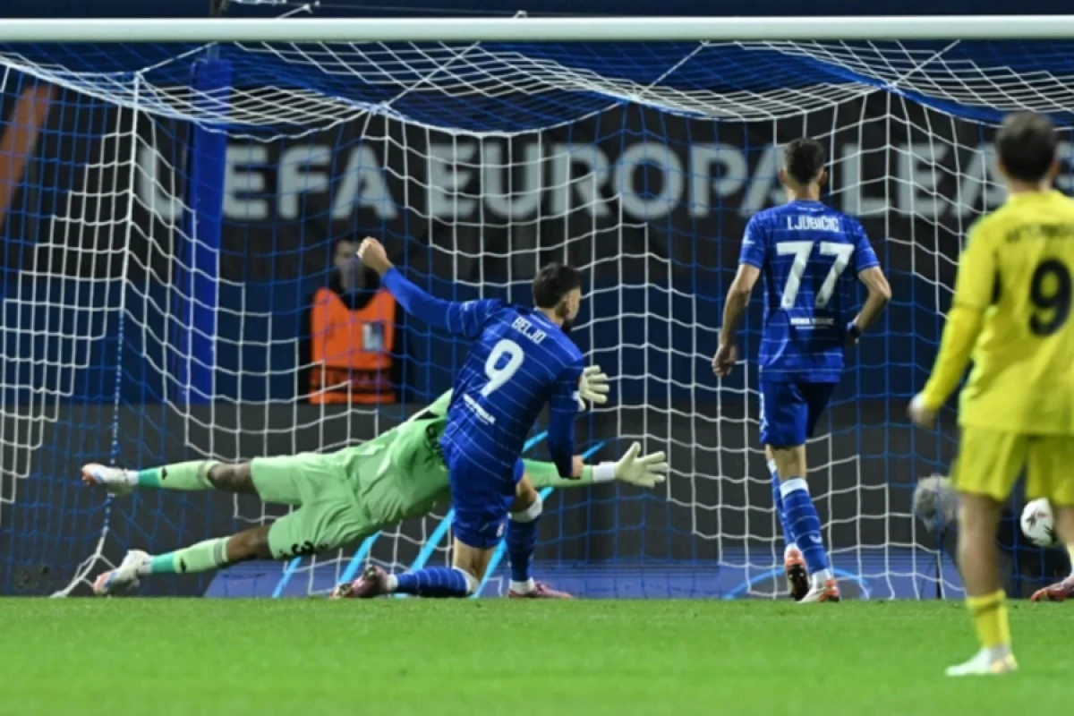 [["Fənərbağça"]] səfərdə məğlub oldu