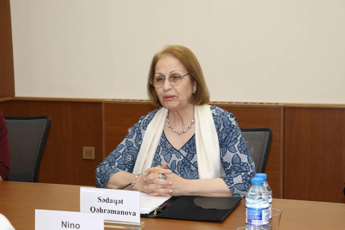 [[Sədaqət Qəhrəmanova:]] “Gender ayrı-seçkiliyi ailədən başlayır”