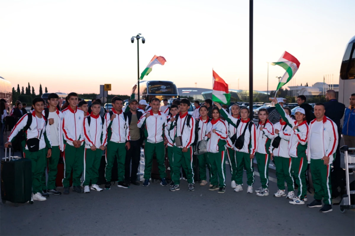 III MDB Oyunlarının [[daha bir qrup idmançısı]] Azərbaycana gəldi