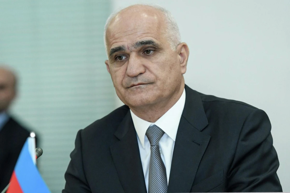 [[Azərbaycan və Çin]] investisiya əməkdaşlığını genişləndirir