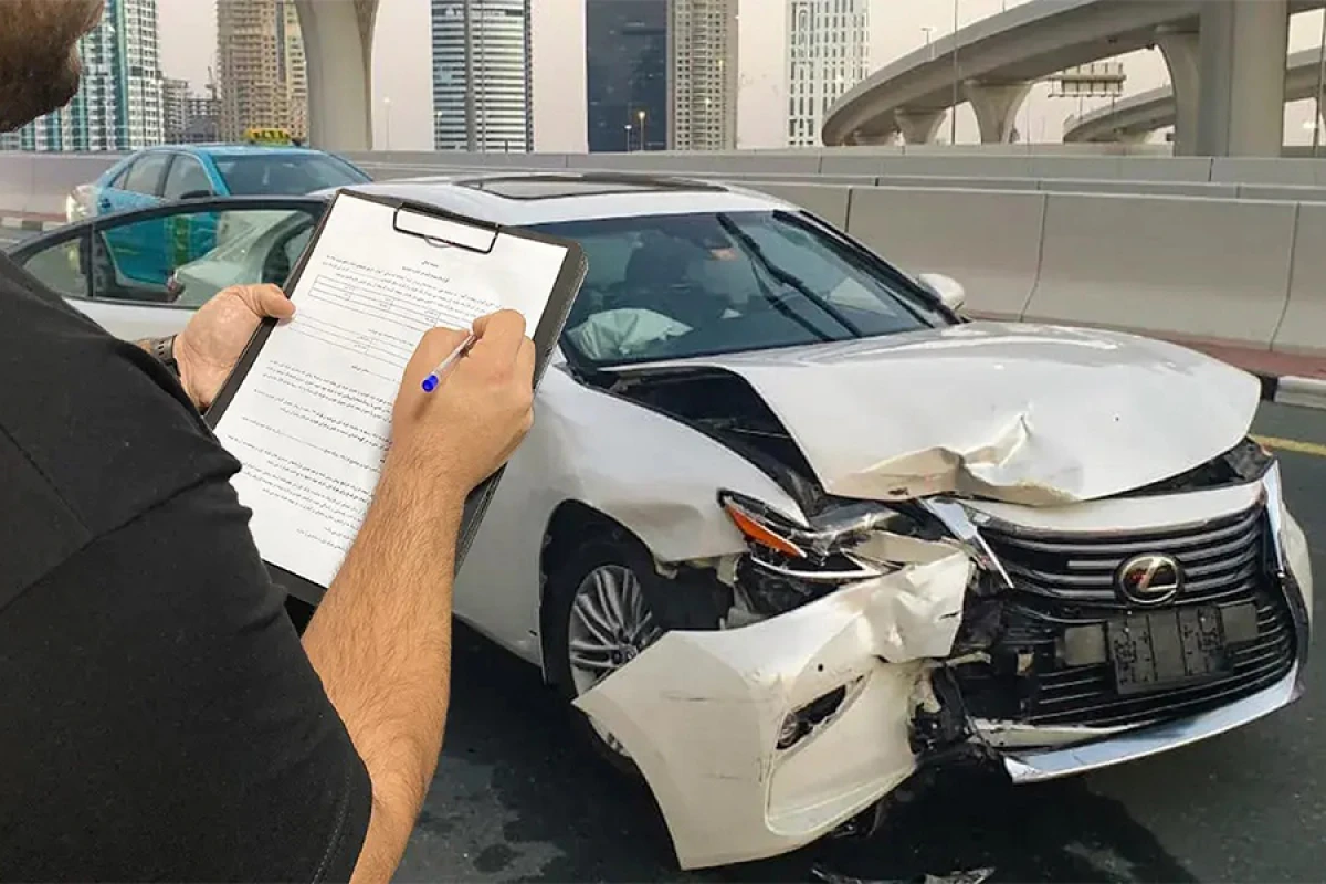 Kirayə avtomobil qəza törədərsə, [[zərəri kim ödəməlidir?]]