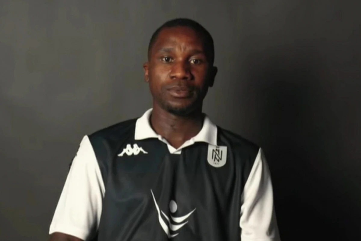 “Neftçi” [[İfeanyi Metyunu]] rənglərinə qatdı