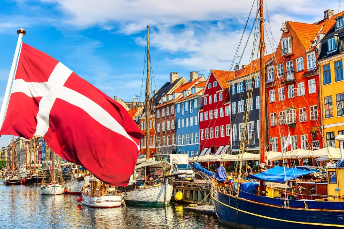 Danimarka Ukraynaya [[420 milyon dollardan]] çox əlavə yardım ayırdı