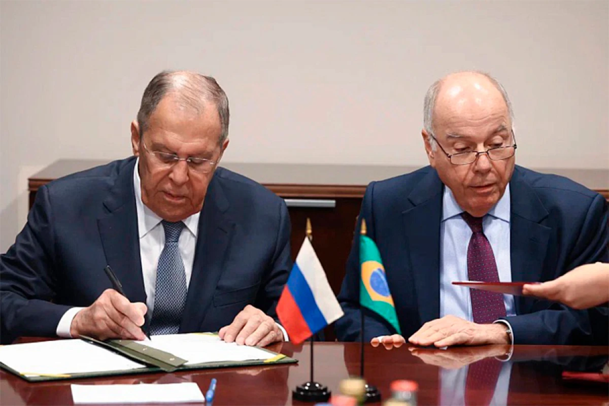 Rusiya və Braziliya [[siyasi məsləhətləşmələr planı]] imzaladılar
