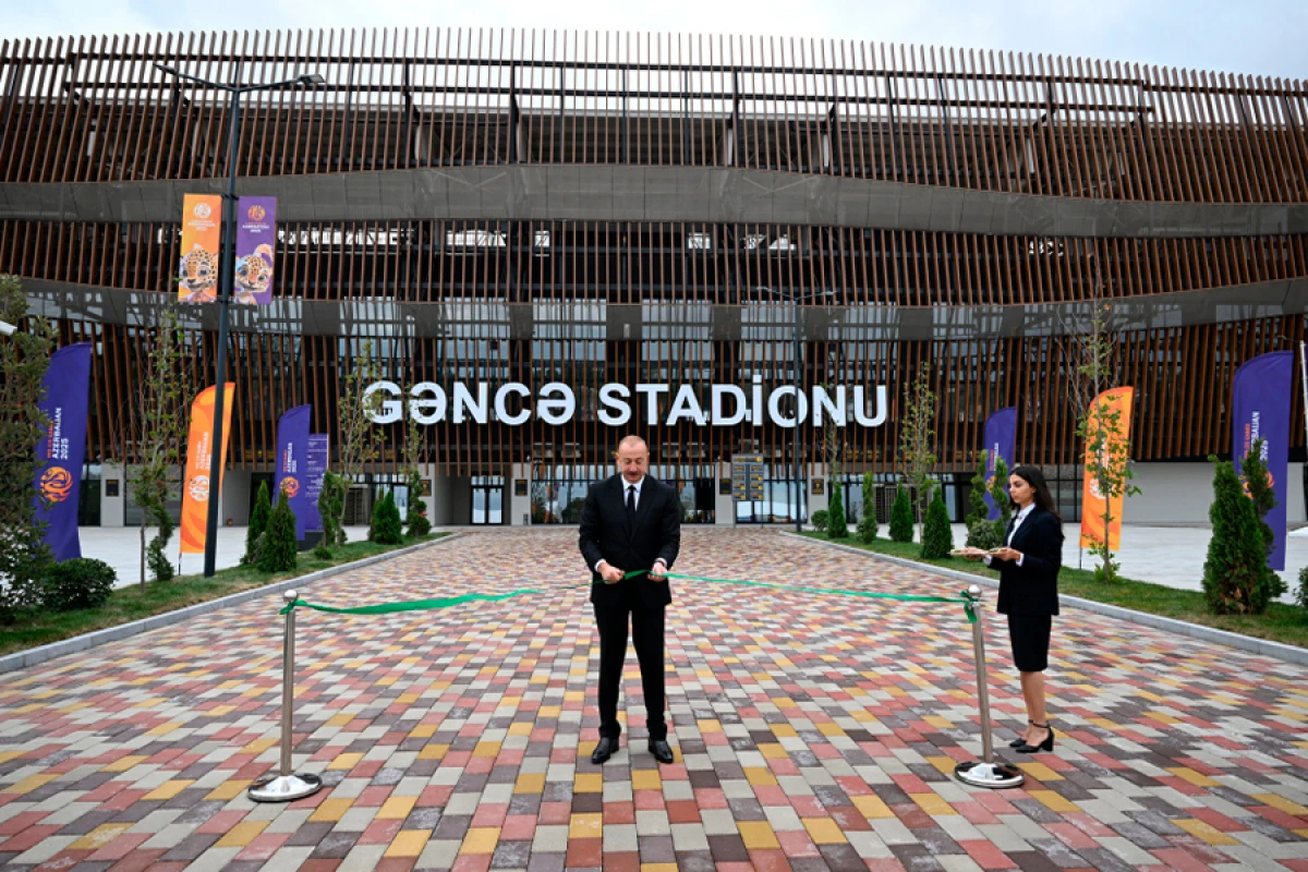 [[Prezident İlham Əliyev]] Gəncə şəhər stadionunun açılışında iştirak etdi