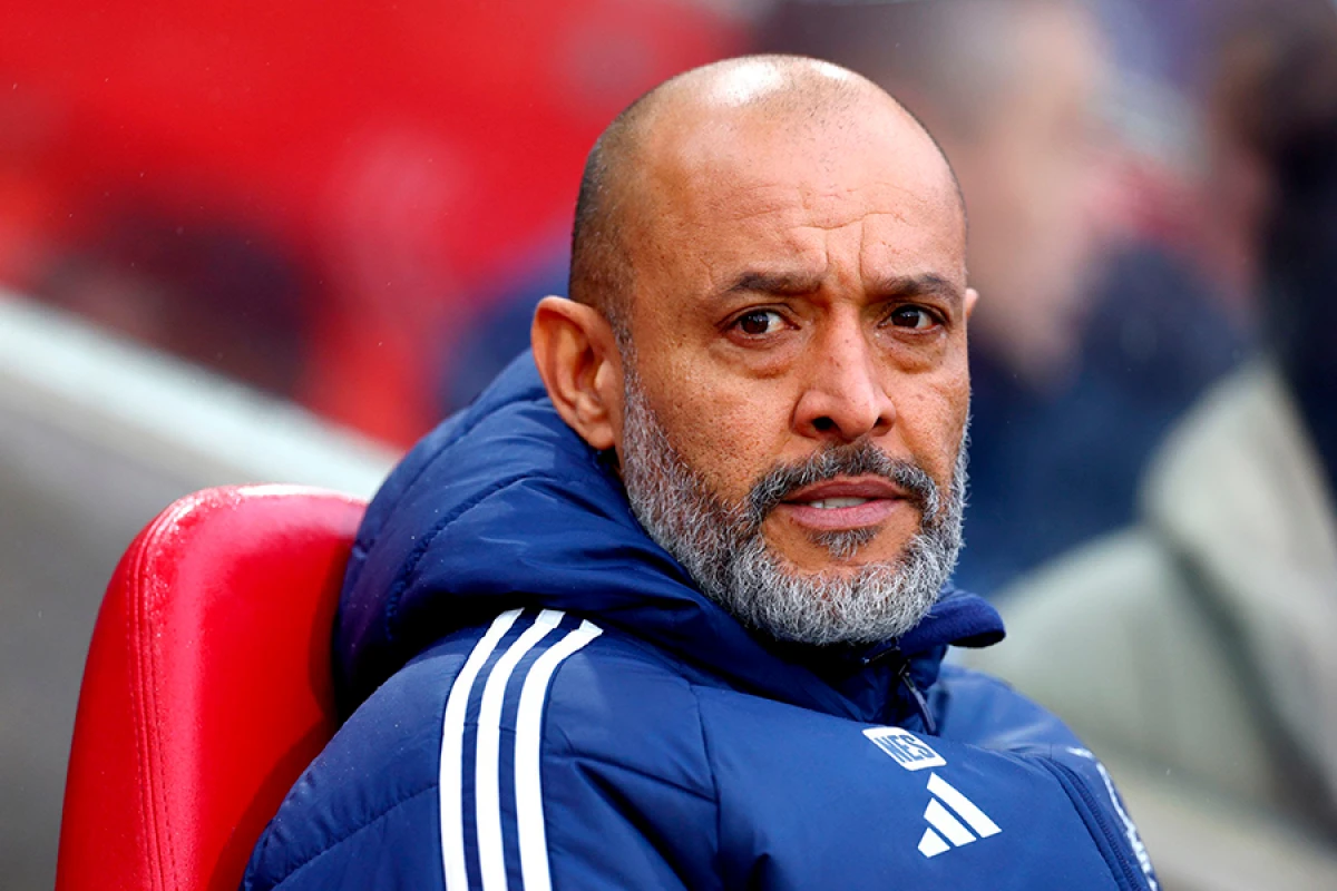 “Nottingem Forest”dən qovulan Nunu Santu [[“Vest Hem”i qəbul edir]]