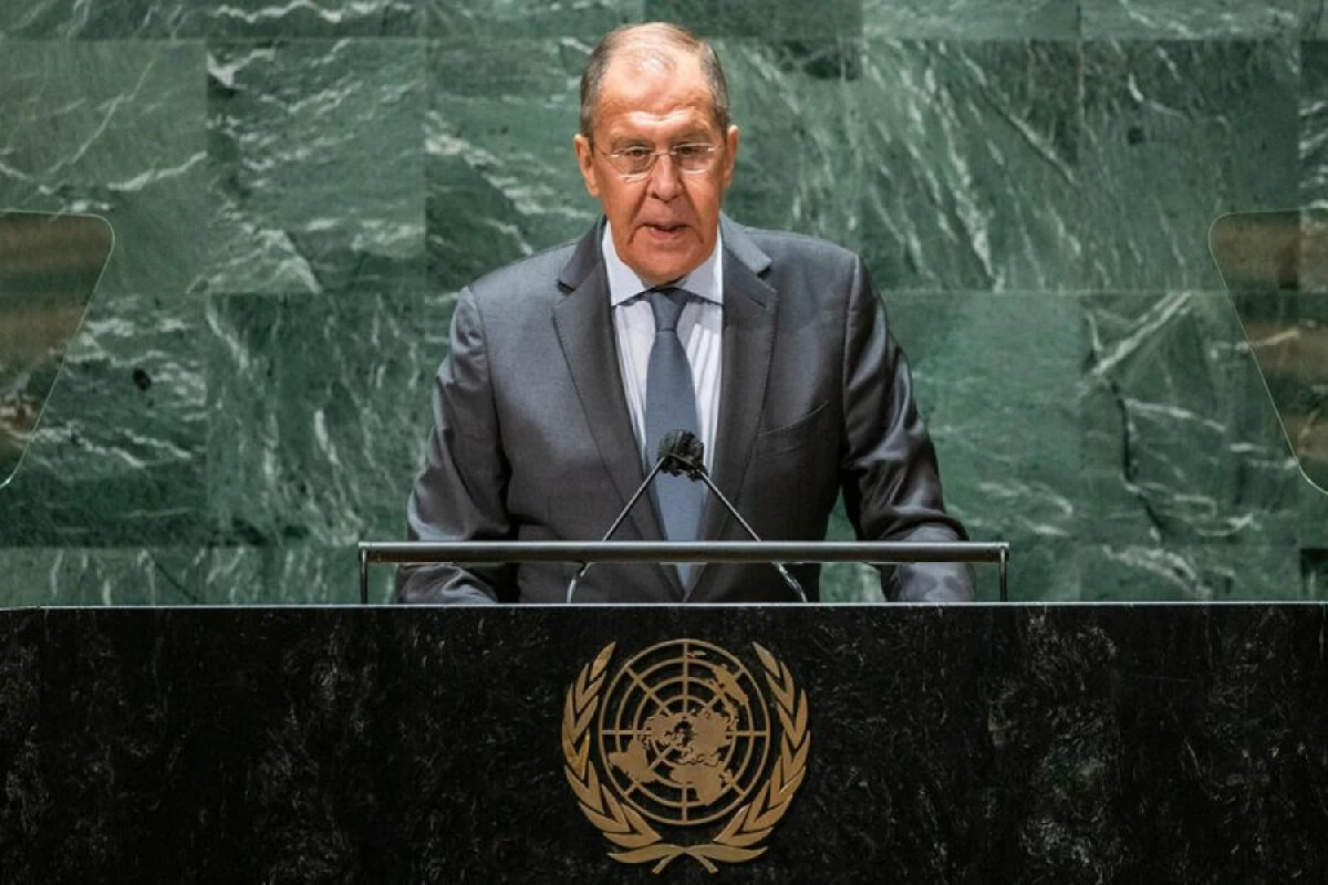 Lavrov ingilis dilində [[suala cavab vermədi]]