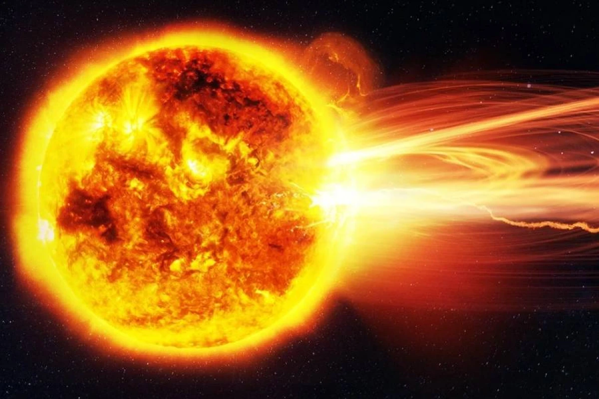 Günəşdə [[alovlanma]] baş verdi