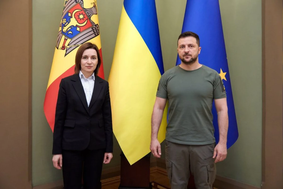 Zelenski Maya Sandunu [[təbrik etdi]]