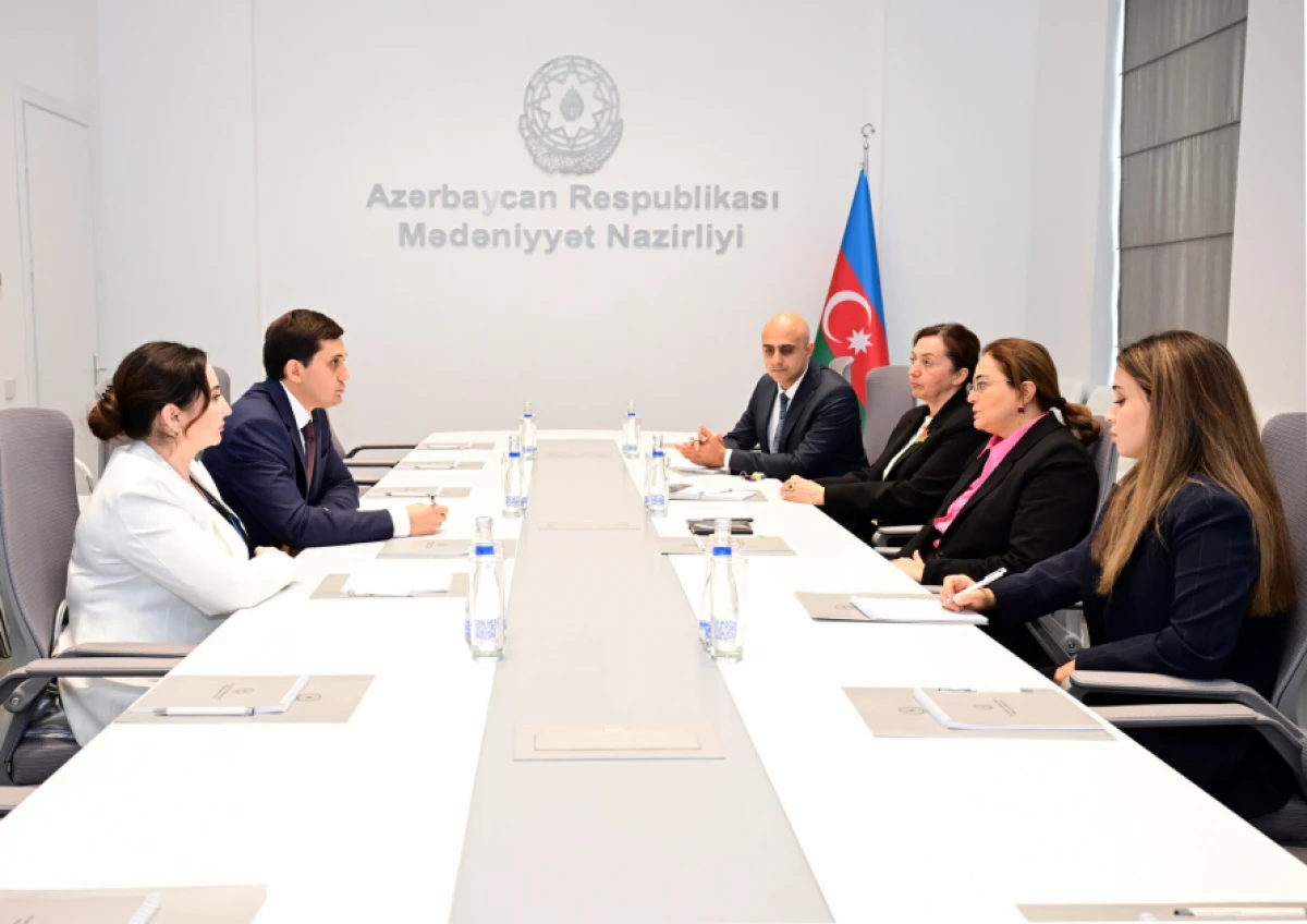 [[Özbək nümayəndələr]] Azərbaycanda dövlət qurumlarının işi ilə tanış oldu