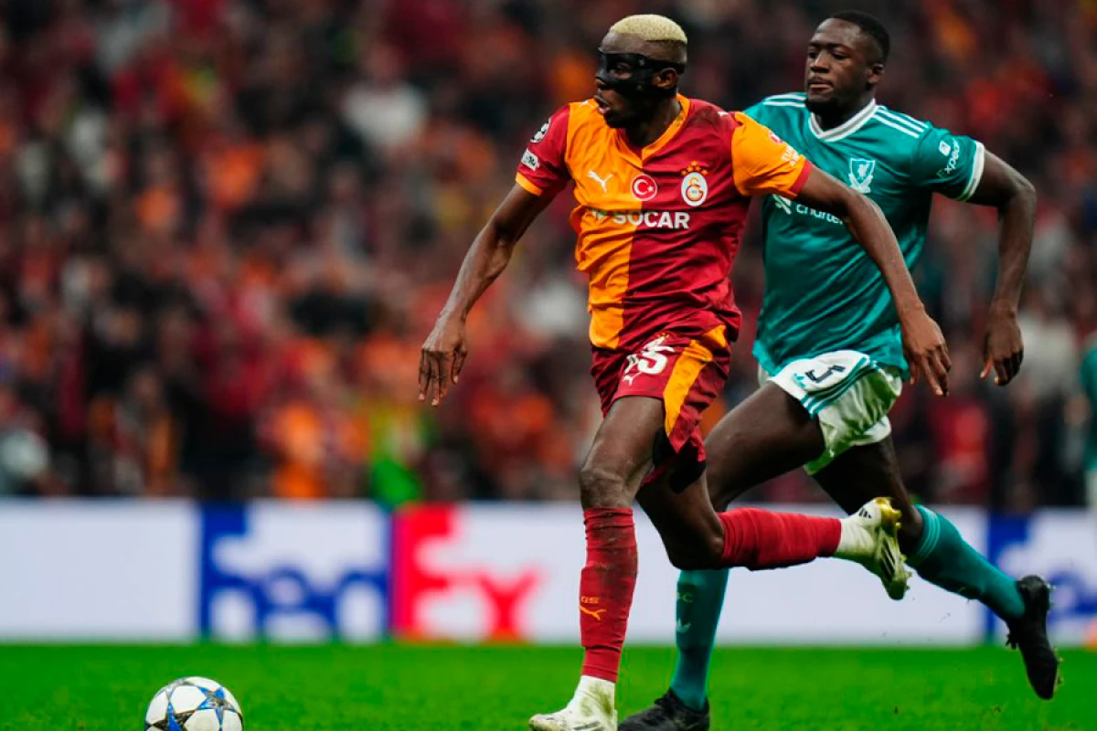 “Qalatasaray” [[“Liverpul”la himn üzərindən zarafat]] etdi