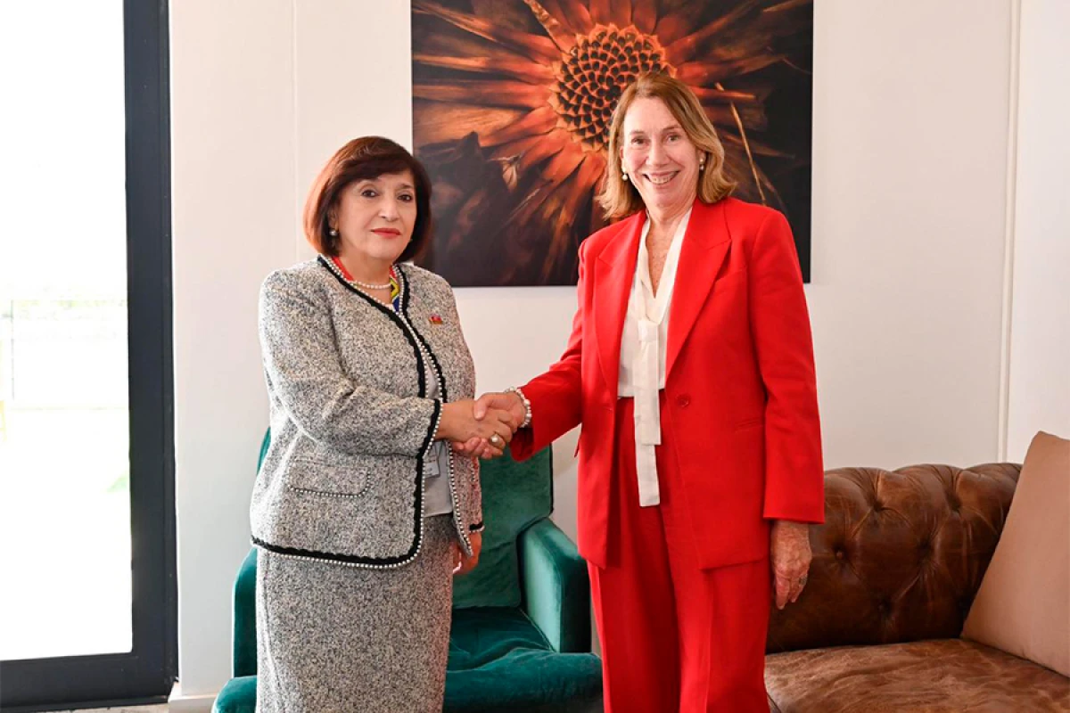 [[Sahibə Qafarova]] Avstraliya Senatının sədri ilə görüşdü