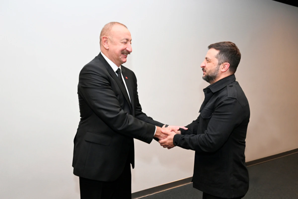 Prezident İlham Əliyevin Kopenhagendə Ukrayna Prezidenti ilə görüşü oldu [[-YENİLƏNDİ]]