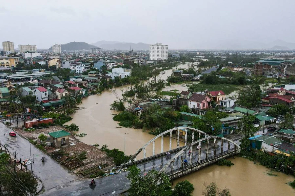 Vyetnamda “Bualoi” qasırğası: [[Ölənlər var]]