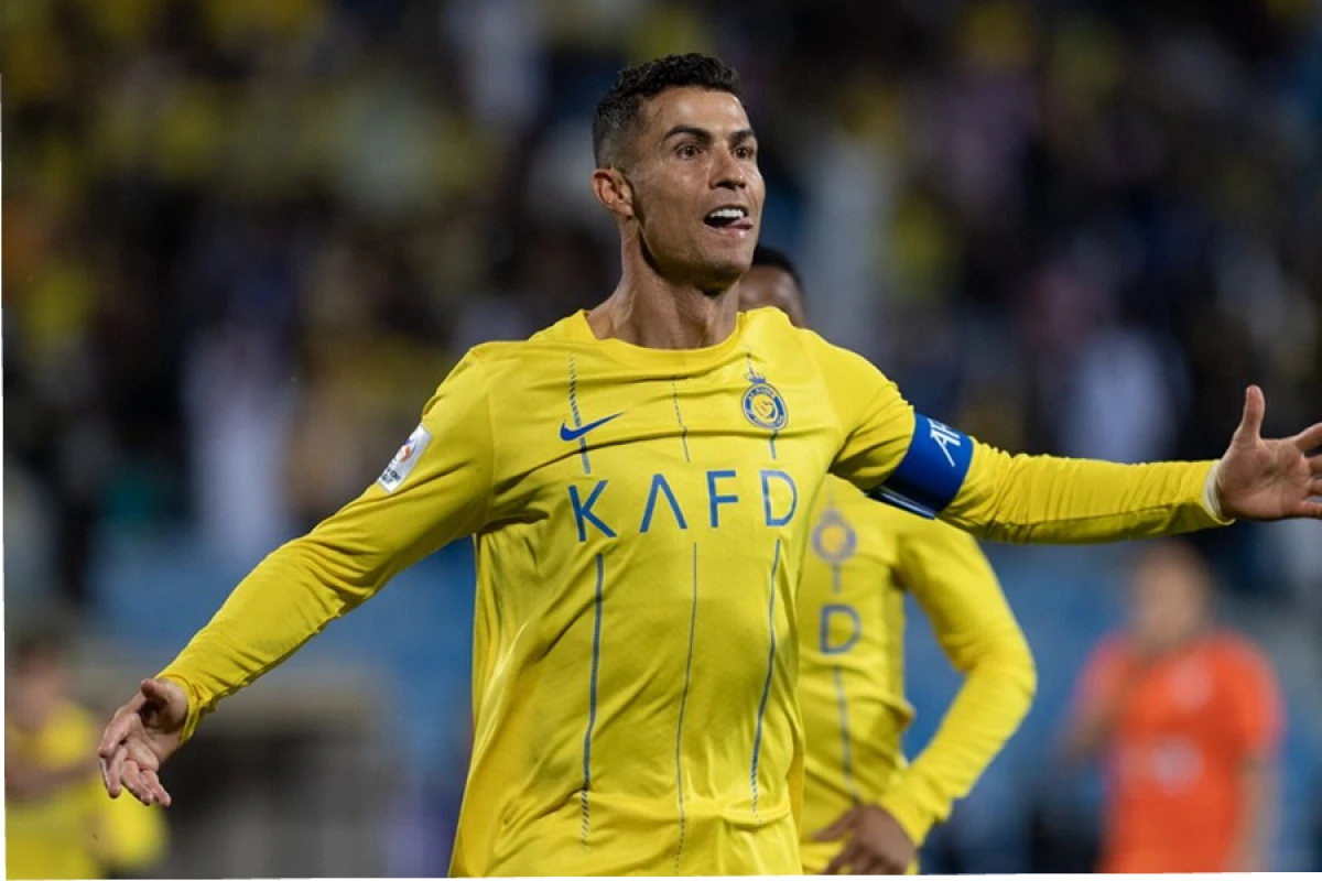 [[Ronaldu]] Portuqaliya millisinin heyətinə çağırıldı