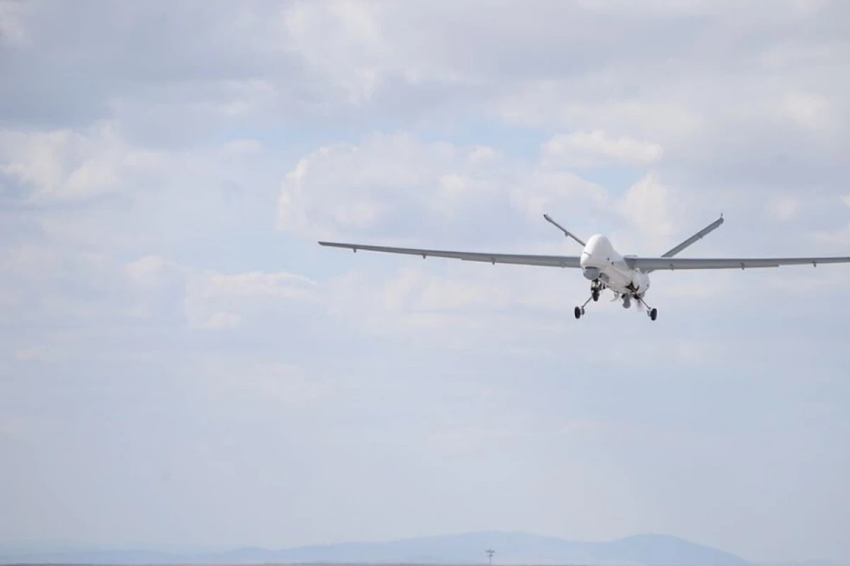 [[Münhen]] hava limanı PUA səbəbindən yenidən bağlandı