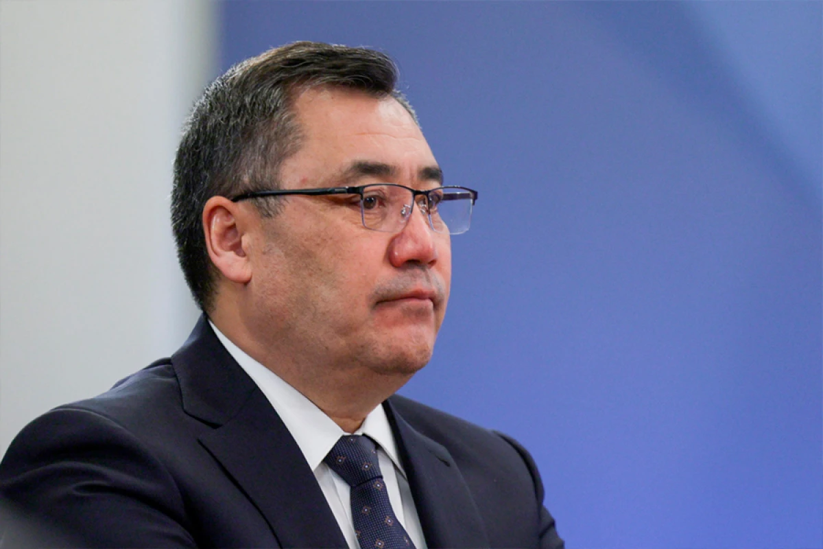 [[Qırğızıstanda ölüm cəzasının bərpası]] məsələsi referenduma çıxarıla bilər