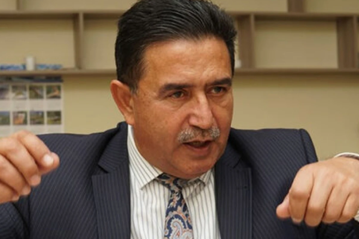 Əməkdar artist [[Yadigar Muradov xəstəxanaya]] yerləşdirildi