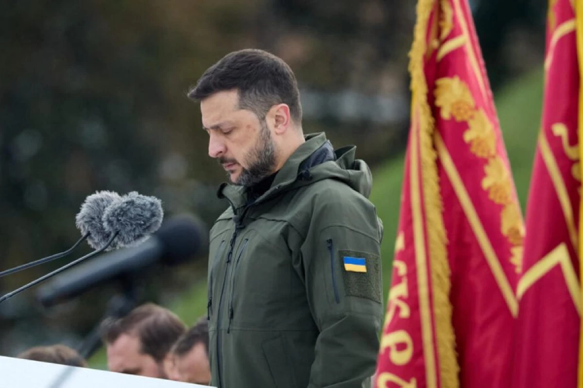 [[Zelenski:]] "Rusiya Ukraynaya 50 raket və 500 dronla hücum edib"