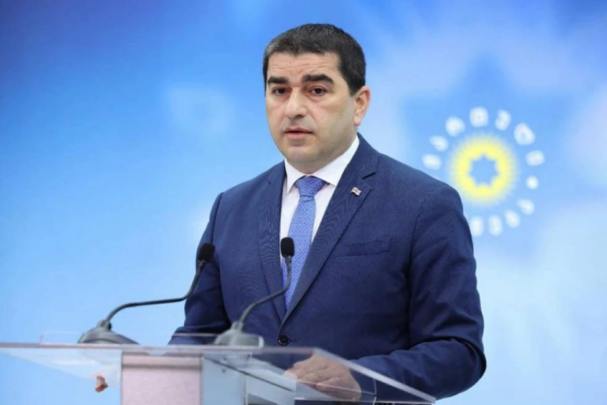 [[Papuaşvili:]] "Gürcüstan xaosdan xilas olub"