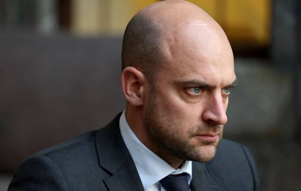 [[Jan-Noel Barrot]] Fransa xarici işlər naziri postunda qaldı