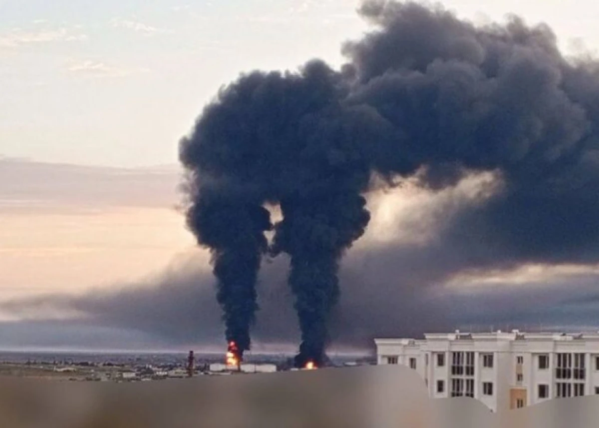 Krımda [[Feodosiya neft bazası vuruldu]]