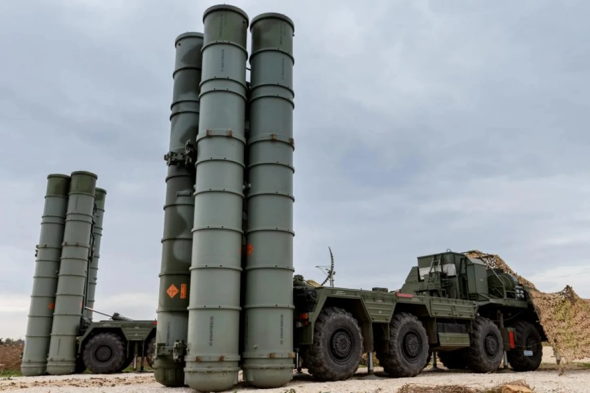 Hindistan Rusiyadan [[müdafiə sistemləri alacaq]]